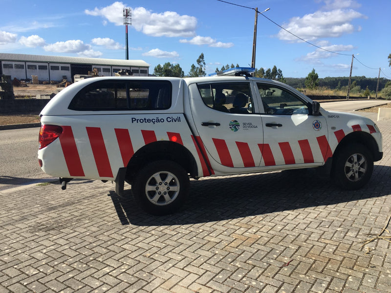 Linextras Starlux – Hard top in vetroresina Mitsubishi L200 / Triton 2010–2015 Double Cab con finestrini laterali – foto 6