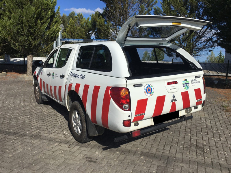 Linextras Starlux – Hard top in vetroresina Mitsubishi L200 / Triton 2010–2015 Double Cab con finestrini laterali – foto 8