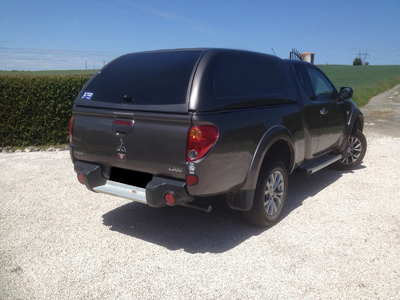 Linextras Starlux – Hard top in vetroresina Mitsubishi L200 / Triton 2010–2015 Extra Cab senza finestrini laterali – foto 2