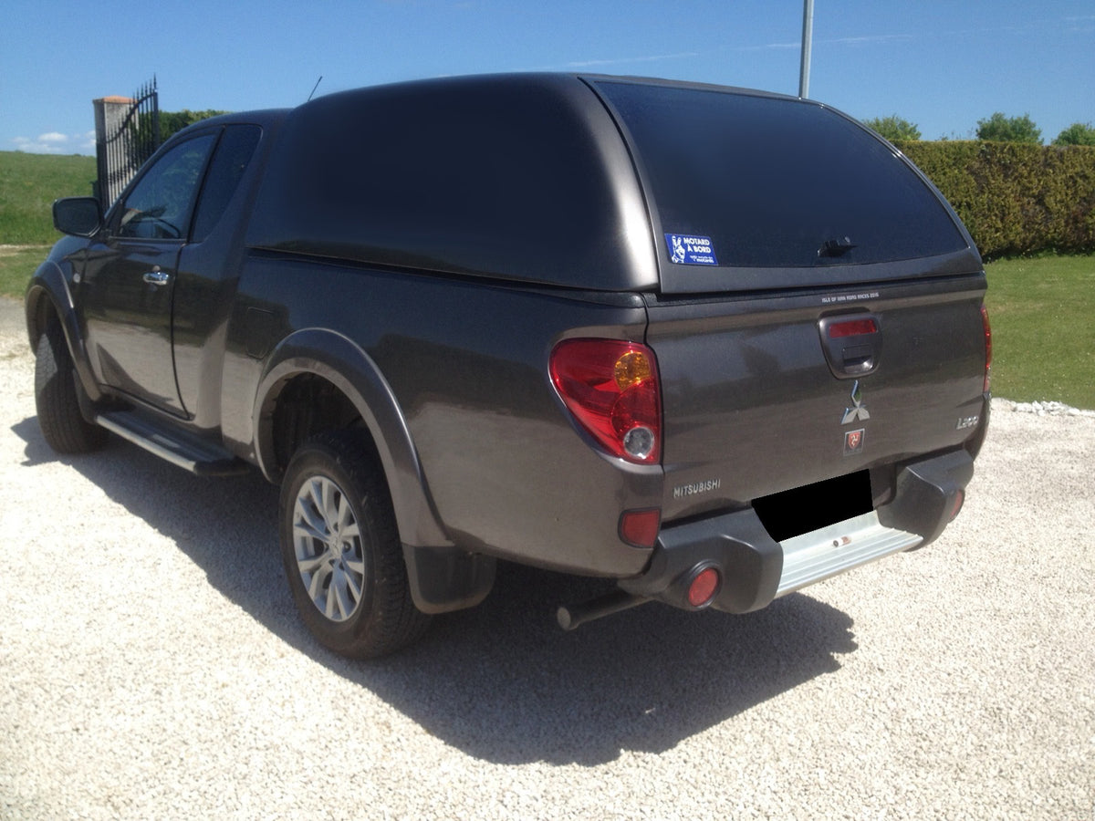 Linextras Starlux – Hard top in vetroresina Mitsubishi L200 / Triton 2010–2015 Extra Cab senza finestrini laterali – foto 3