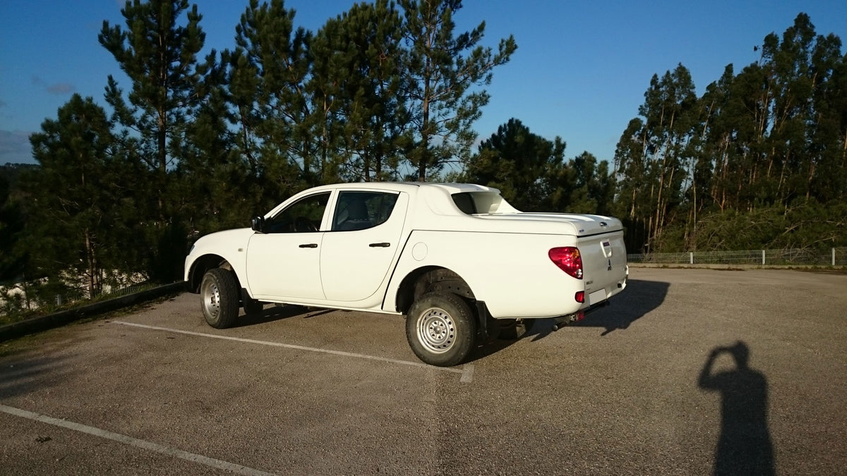 Linextras Full-Box X-EVO II – Copertura rigida cassone Mitsubishi L200 / Triton 2010–2015 Double Cab – foto 2