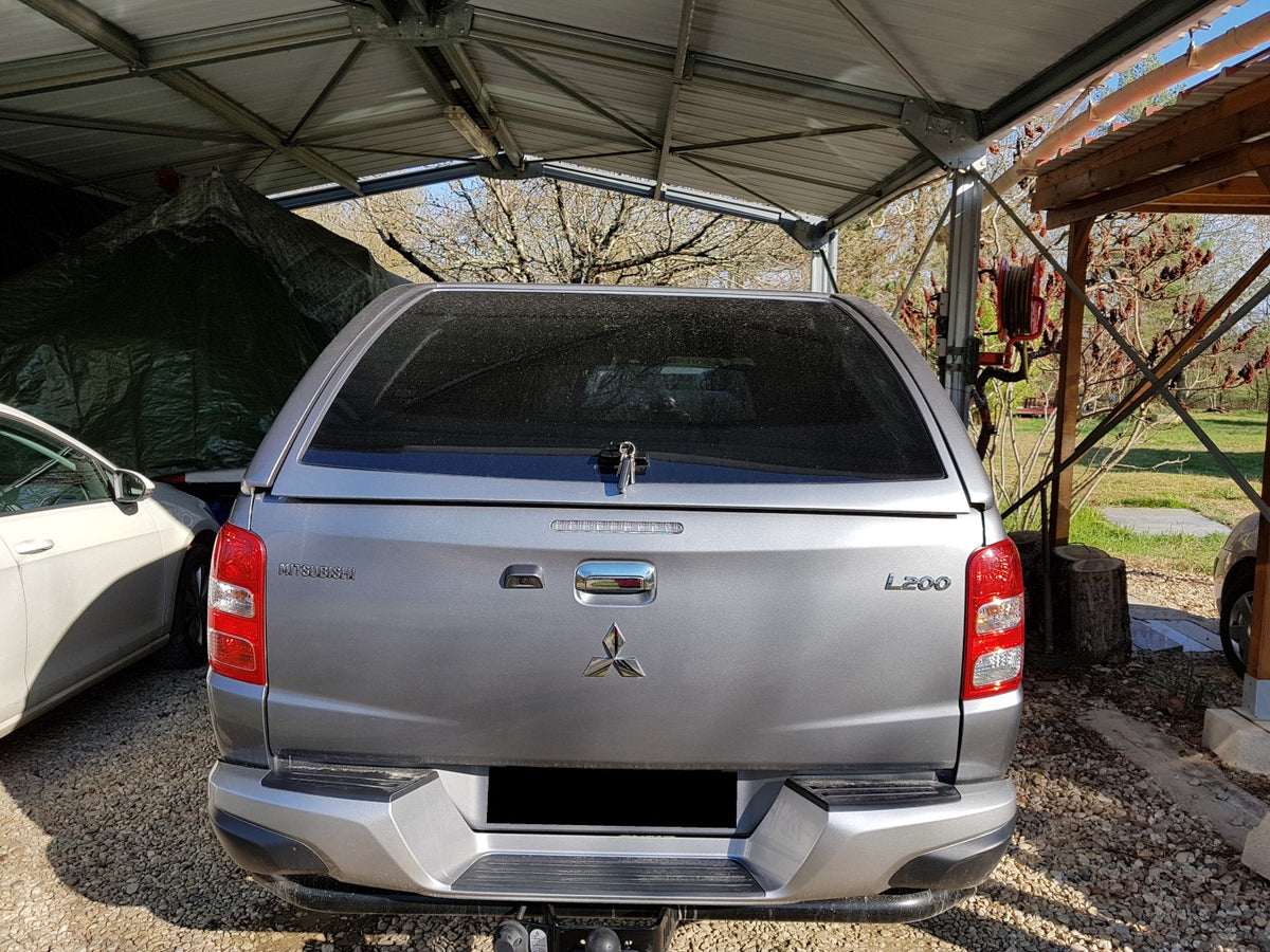 Linextras Starlux – Hard top in vetroresina Mitsubishi L200 / Triton 2015–2019 Double Cab senza finestrini laterali – foto 6