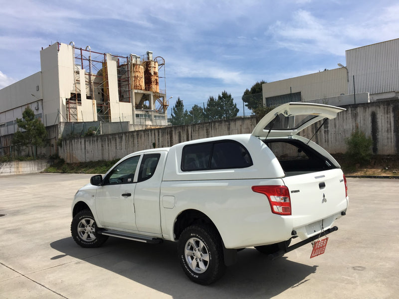 Linextras Starlux – Hard top in vetroresina Mitsubishi L200 / Triton 2015–2019 Extra Cab con finestrini laterali – foto 3
