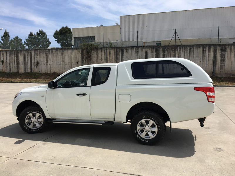 Linextras Starlux – Hard top in vetroresina Mitsubishi L200 / Triton 2015–2019 Extra Cab con finestrini laterali – foto 4