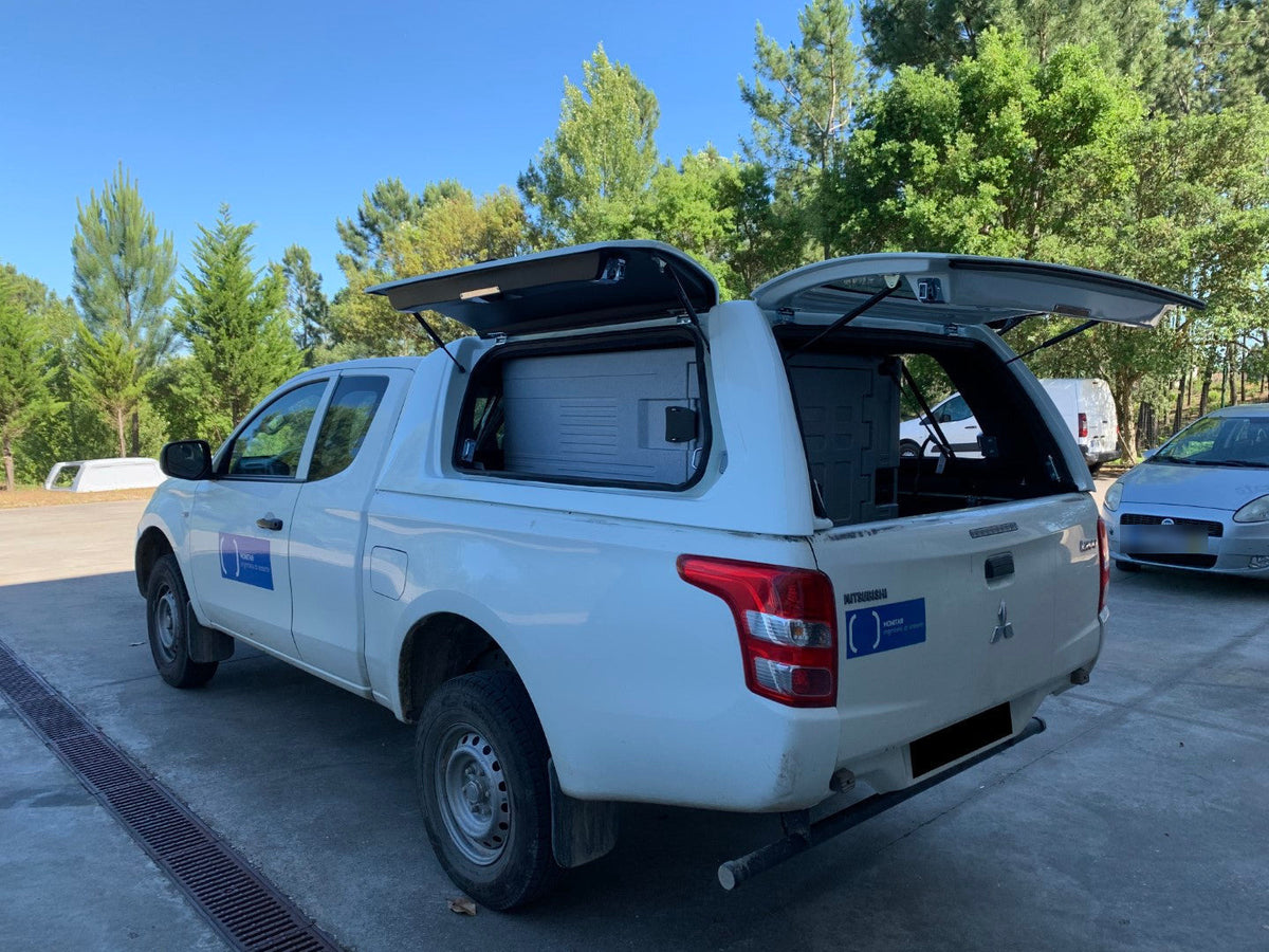 Linextras Starflex – Hard top in vetroresina Mitsubishi L200 / Triton 2015–2019 Extra Cab con portelli laterali – foto 6