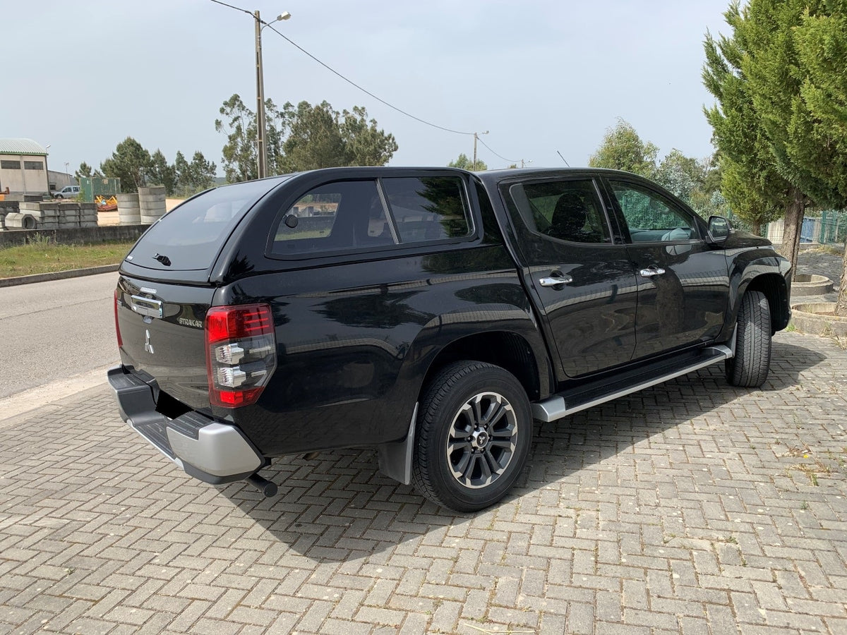 Linextras Starlux – Hard top in vetroresina Mitsubishi L200 / Triton 2019+ Double Cab con finestrini laterali – foto 4
