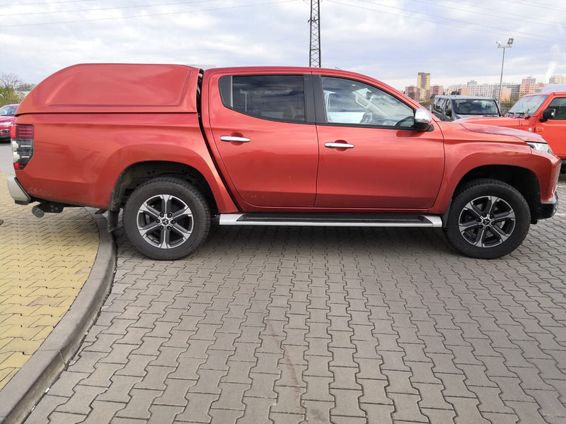 Linextras Starlux – Hard top in vetroresina Mitsubishi L200 / Triton 2019+ Double Cab senza finestrini laterali – foto 2