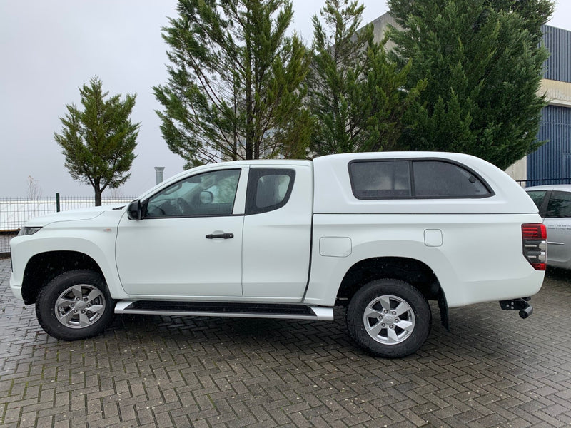 Linextras Starlux – Hard top in vetroresina Mitsubishi L200 / Triton 2019+ Extra Cab con finestrini laterali – foto 2