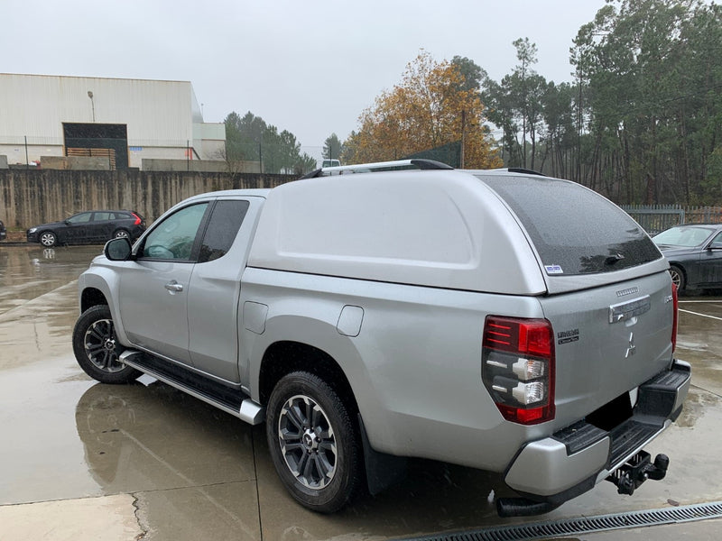 Linextras Starlux – Hard top in vetroresina Mitsubishi L200 / Triton 2019+ Extra Cab senza finestrini laterali – foto 2