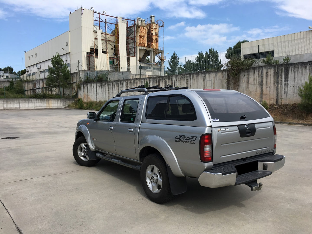 Linextras Starlux – Hard top in vetroresina Nissan Navara D22 2002–2005 Double Cab con finestrini laterali – foto 4