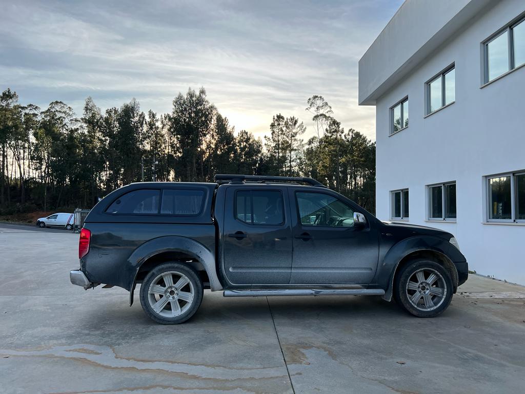 Linextras Starlux – Hard top in vetroresina Nissan Navara D40 2005–2010 Double Cab con finestrini laterali – foto 8