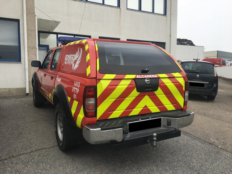 Linextras Starlux – Hard top in vetroresina Nissan Navara D40 2005–2010 Double Cab senza finestrini laterali – foto 5