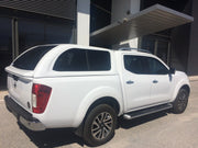 Linextras Starlux – Hard top in vetroresina Nissan Navara NP300 D23 2016+ Double Cab con finestrini laterali – foto 1