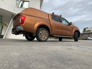 Linextras Starlux – Hard top in vetroresina Nissan Navara NP300 D23 2016+ Double Cab senza finestrini laterali – foto 5