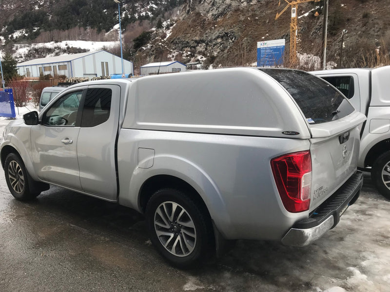 Linextras Starlux – Hard top in vetroresina Nissan Navara NP300 D23 2016+ Extra Cab senza finestrini laterali – foto 1