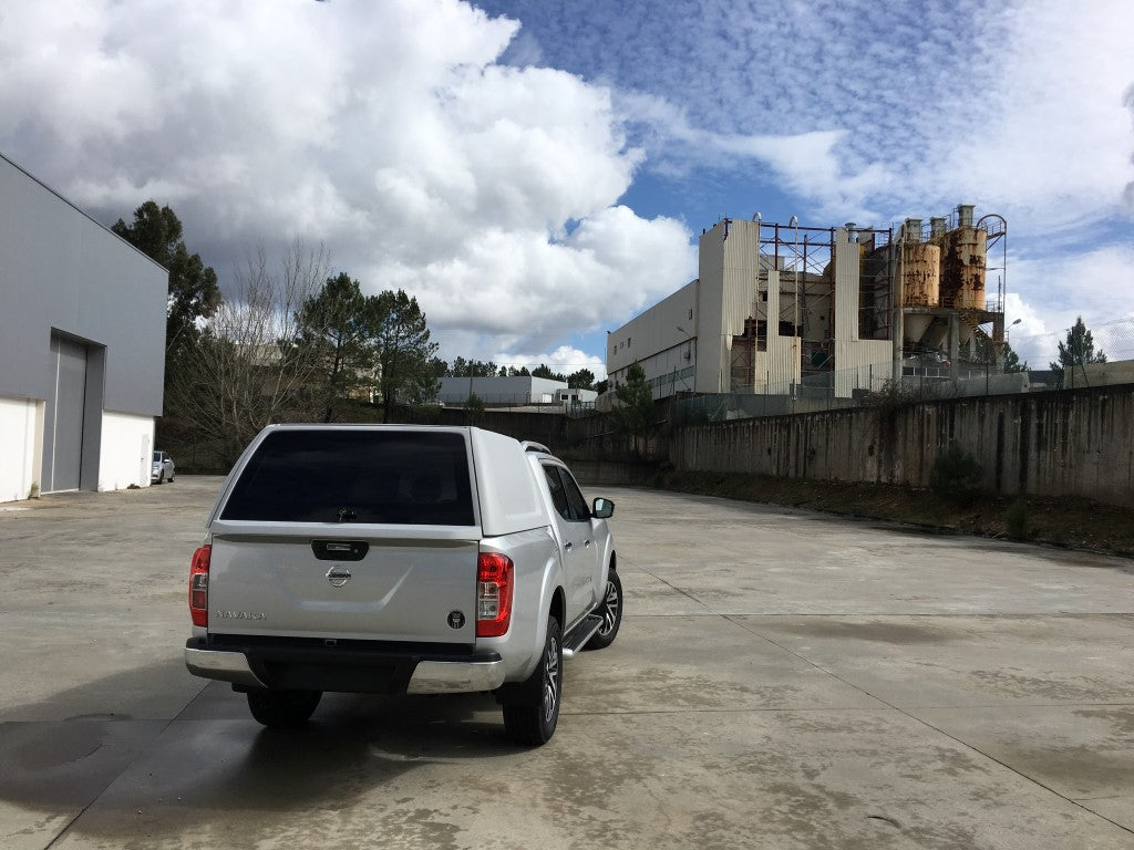 Linextras Starflex – Hard top in vetroresina Nissan Navara NP300 D23 2016+ Double Cab senza portelli laterali – foto 8