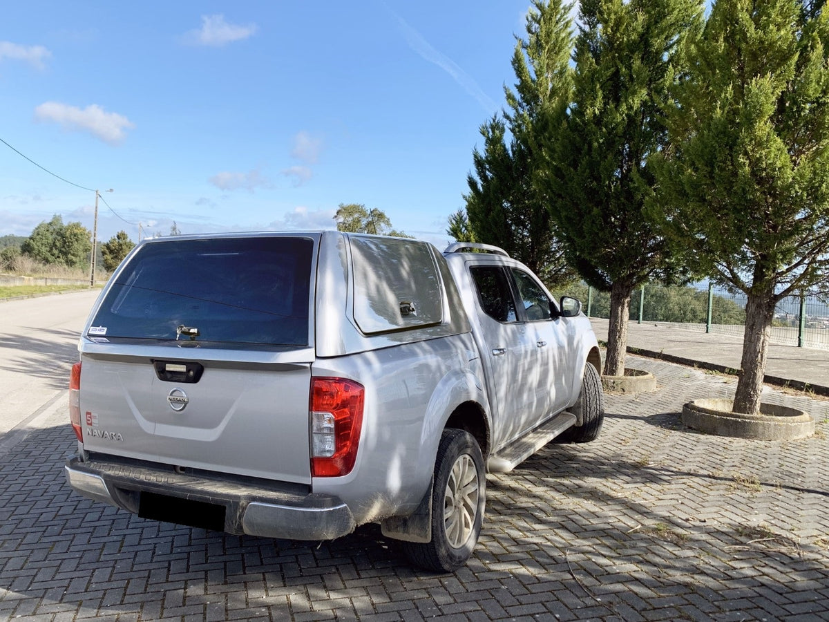 Linextras Starflex – Hard top in vetroresina Nissan Navara NP300 D23 2016+ Double Cab con portelli laterali – foto 2
