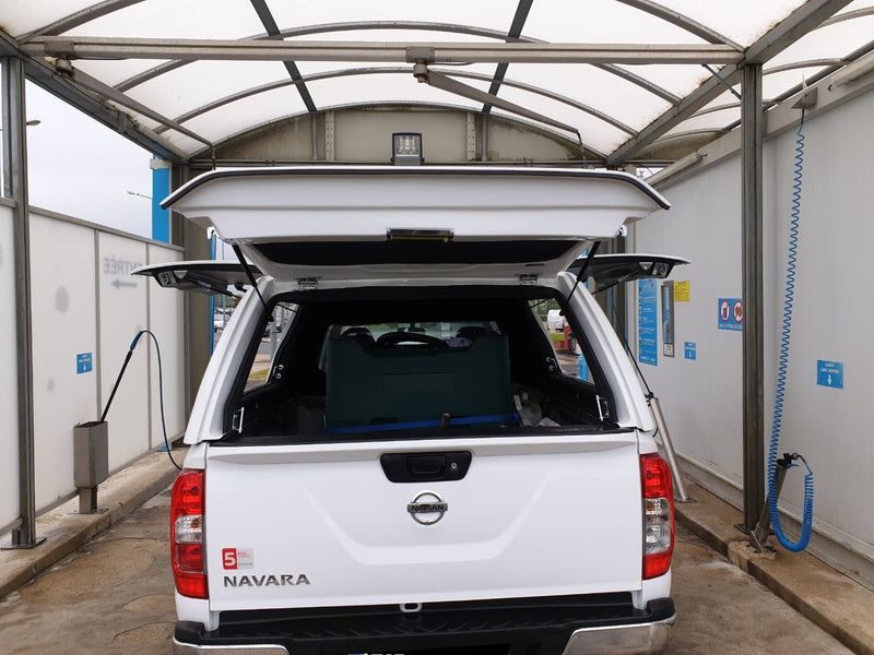 Linextras Starflex – Hard top in vetroresina Nissan Navara NP300 D23 2016+ Extra Cab con portelli laterali – foto 2