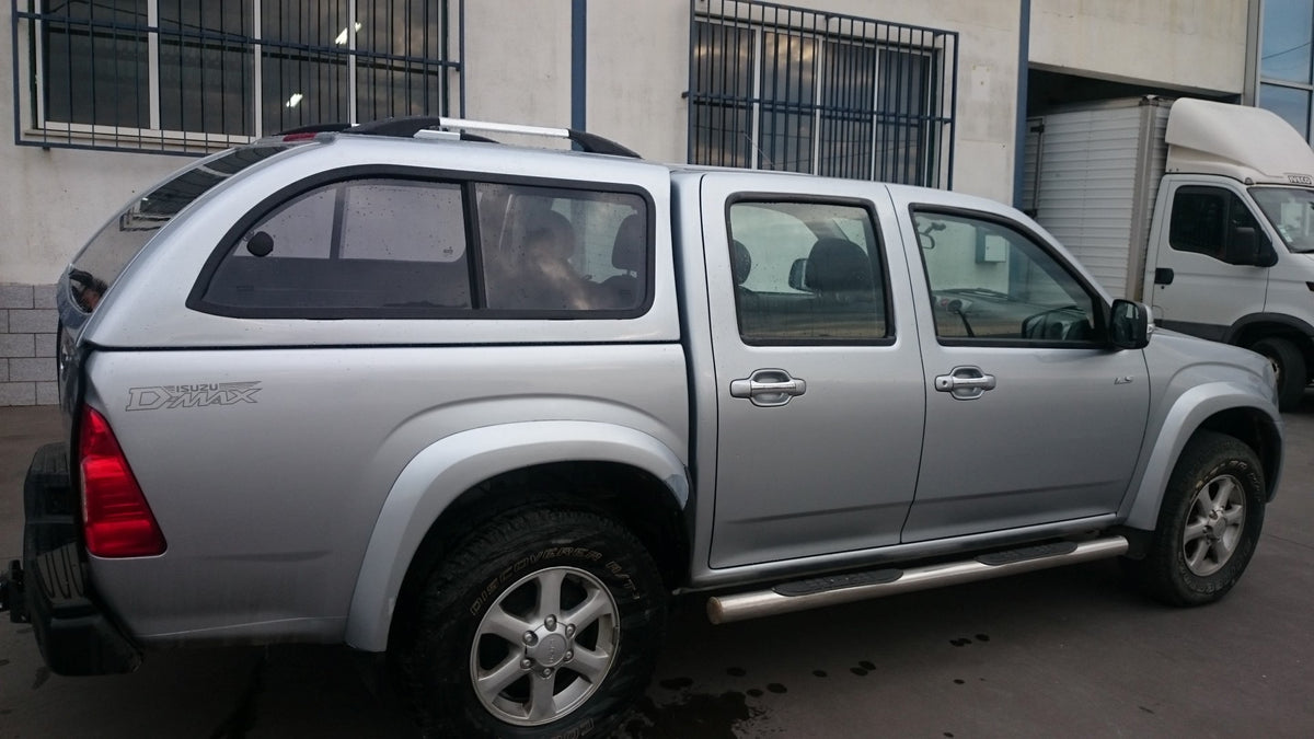 Linextras Starlux – Hard top in vetroresina Isuzu D-Max 2007–2012 Double Cab con finestrini laterali – foto 3