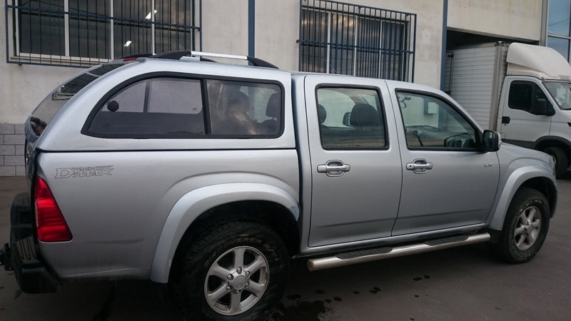 Linextras Starlux – Hard top in vetroresina Isuzu D-Max 2007–2012 Double Cab con finestrini laterali – foto 3