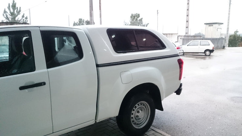 Linextras Starlux – Hard top in vetroresina Isuzu D-Max 2012–2017 Extra Cab con finestrini laterali – foto 1