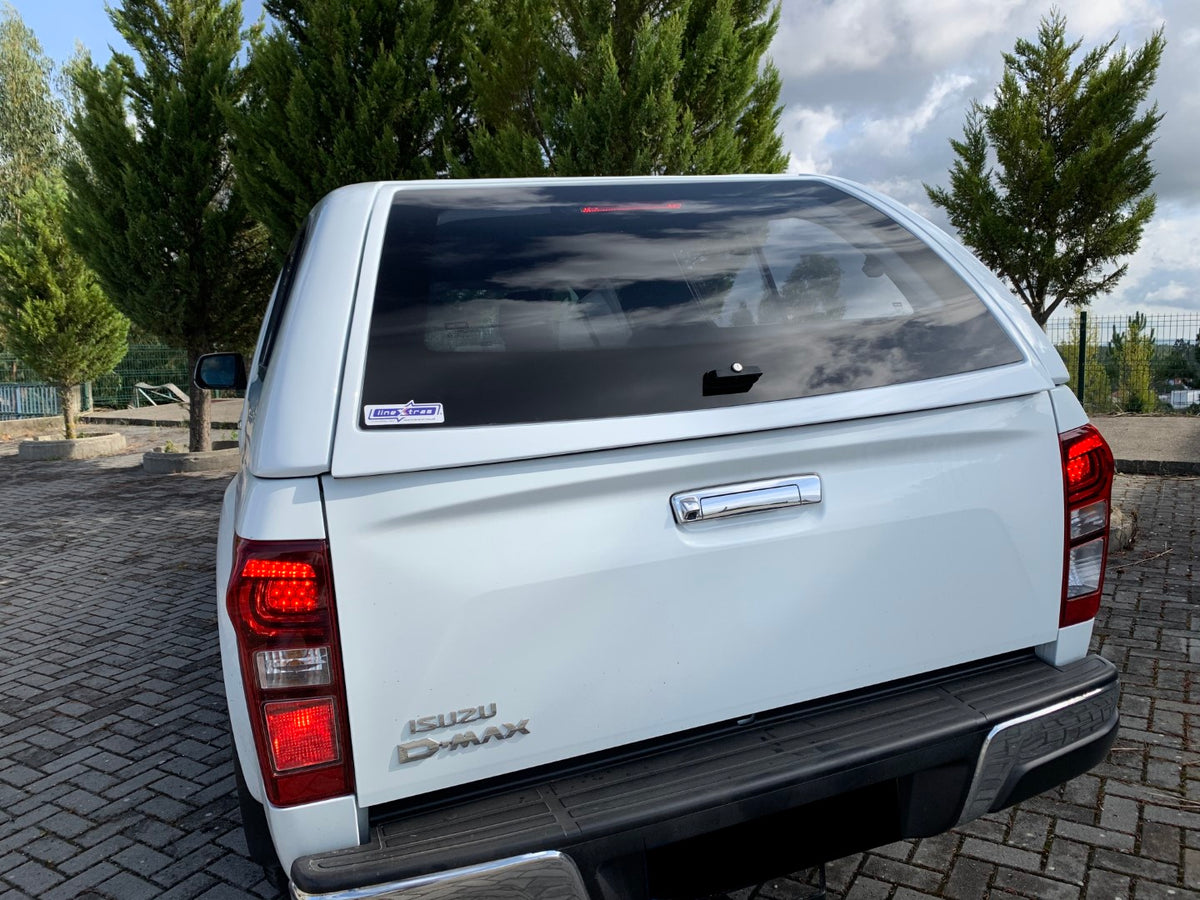 Linextras Starlux – Hard top in vetroresina Isuzu D-Max 2017–2020 Extra Cab con finestrini laterali – foto 4