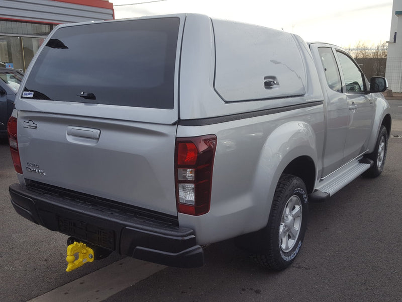 Linextras Starflex – Hard top in vetroresina Isuzu D-Max 2017–2020 Extra Cab con portelli laterali – foto 1