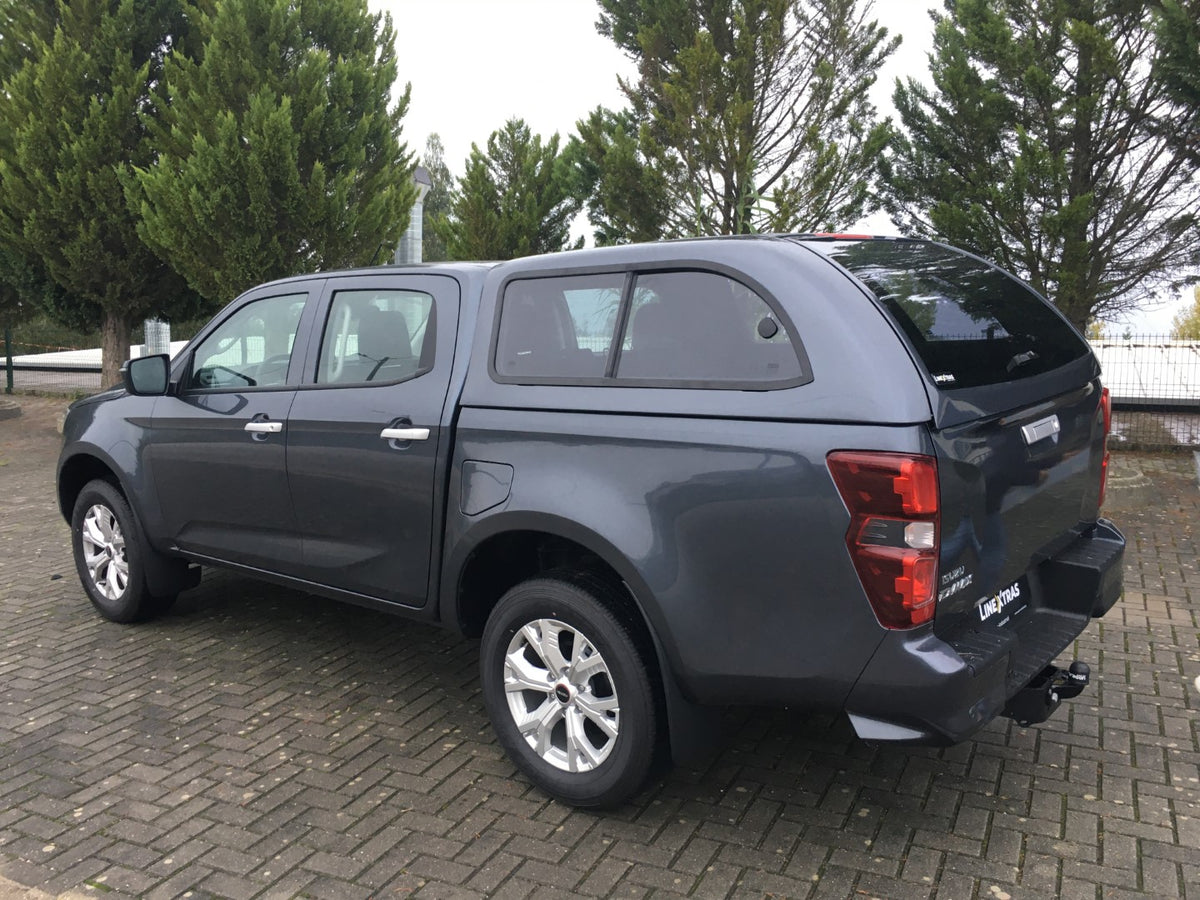 Linextras Starlux – Hard top in vetroresina Isuzu D-Max 2020–2024 Double Cab con finestrini laterali – foto 1