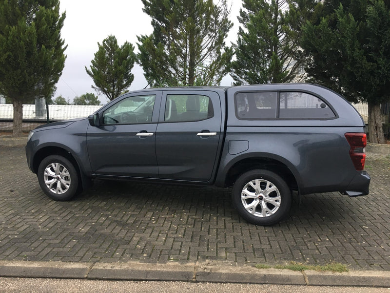 Linextras Starlux – Hard top in vetroresina Isuzu D-Max 2020–2024 Double Cab con finestrini laterali – foto 3