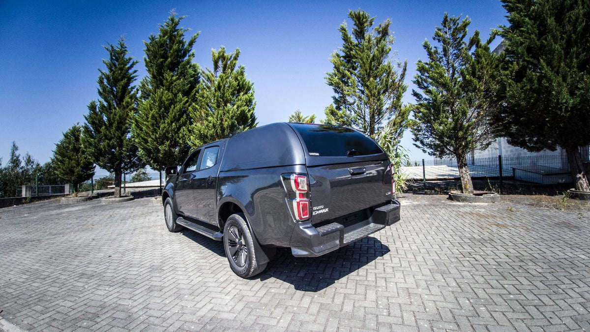 Linextras Starlux – Hard top in vetroresina Isuzu D-Max 2020–2024 Double Cab senza finestrini laterali – foto 7