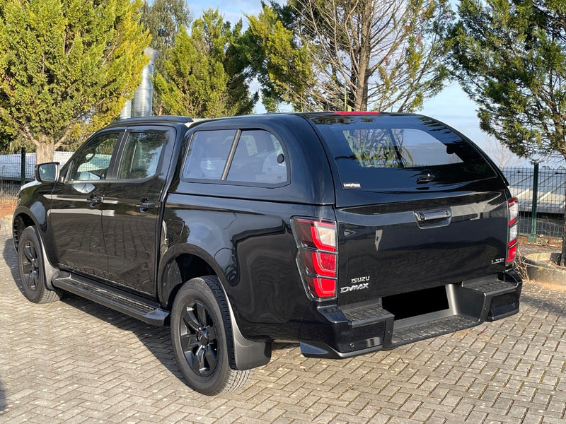 Linextras Starlux – Hard top in vetroresina Isuzu D-Max 2024+ Double Cab con finestrini laterali – foto 3