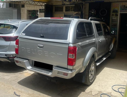 Linextras Starlux – Hard top in vetroresina Peugeot Pick-Up (Africa) Double Cab con finestrini laterali – foto 1