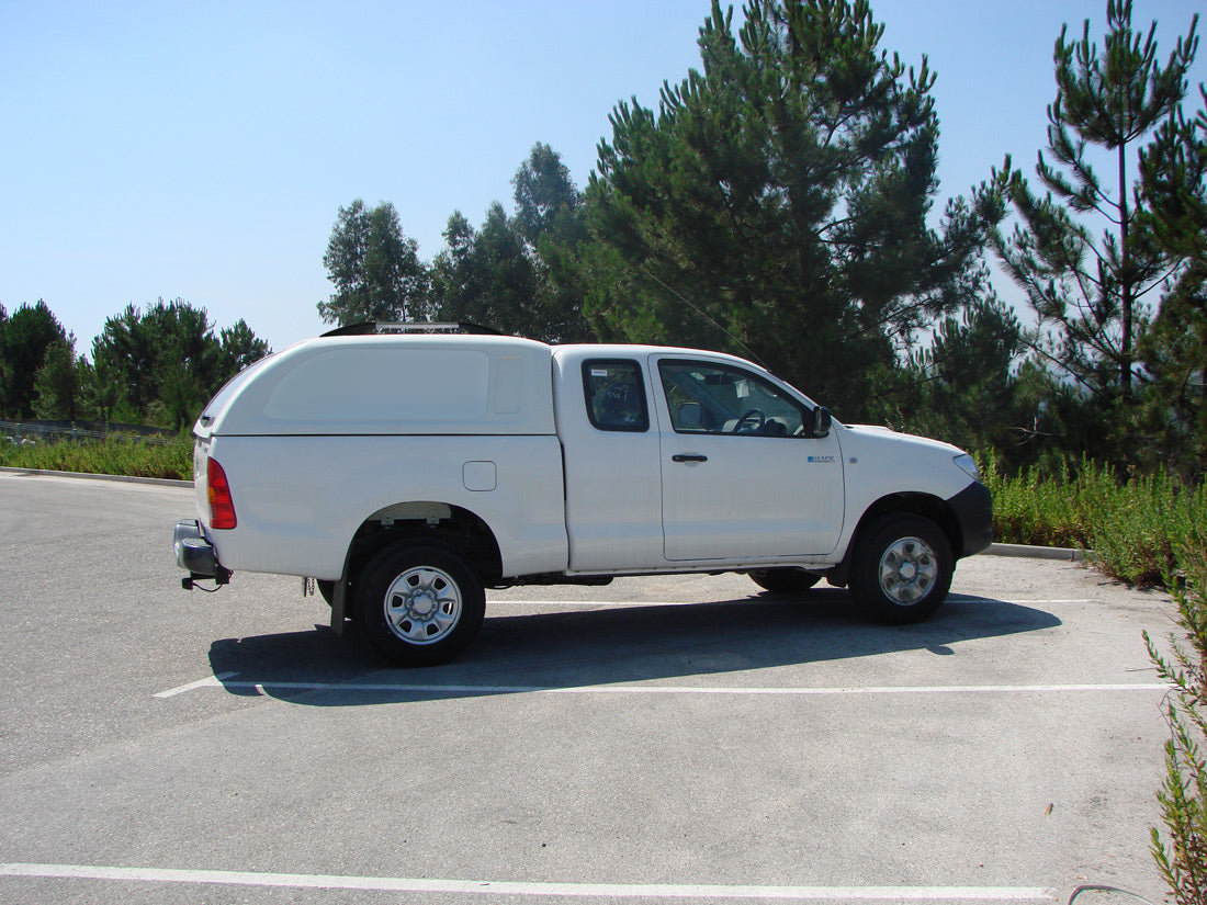 Linextras Starlux – Hard top in vetroresina Toyota Hilux Vigo 2011–2015 Extra Cab senza finestrini laterali – foto 8