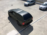 Linextras Starlux – Hard top in vetroresina Toyota Hilux Revo 2015–2020 Double Cab senza finestrini laterali – foto 6