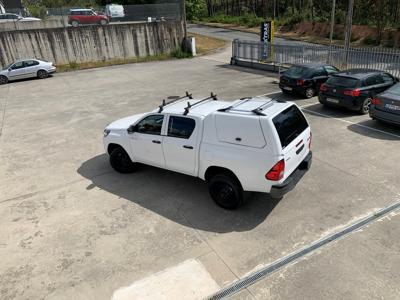 Linextras Starflex – Hard top in vetroresina Toyota Hilux Revo 2015–2020 Double Cab con portelli laterali – foto 1