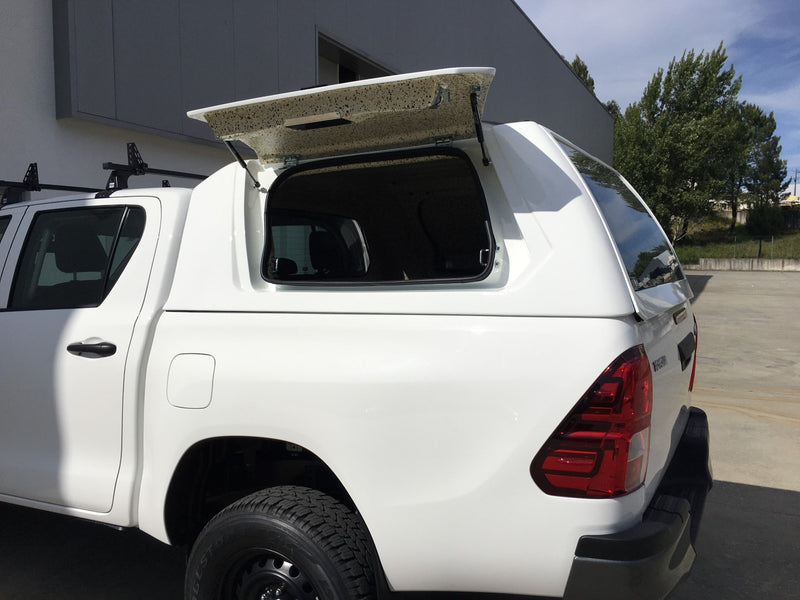 Linextras Starflex – Hard top in vetroresina Toyota Hilux Revo 2015–2020 Double Cab con portelli laterali – foto 8