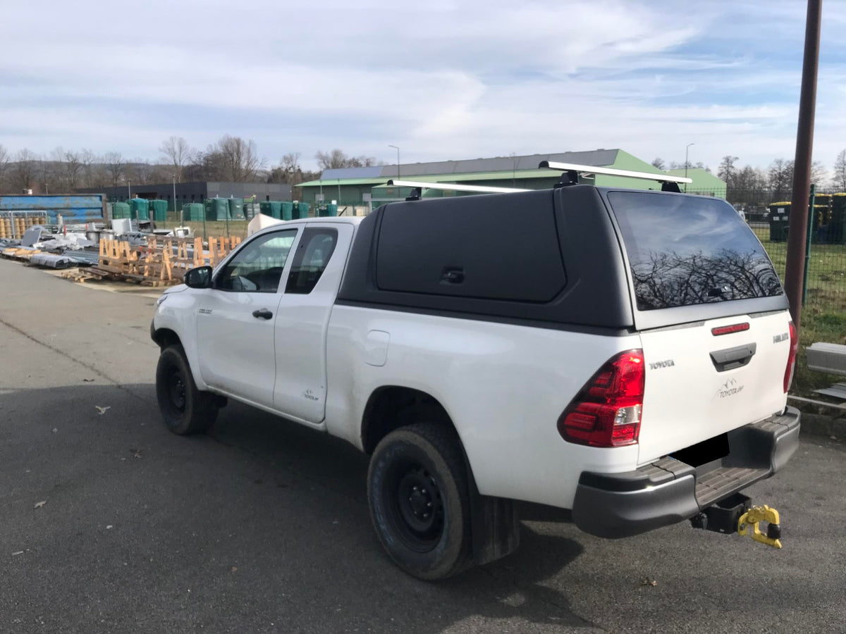 Linextras Starflex – Hard top in vetroresina Toyota Hilux Revo 2015–2020 Extra Cab con portelli laterali – foto 2