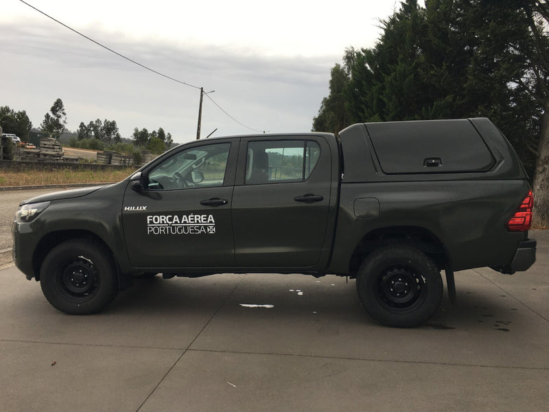 Linextras Starflex – Hard top in vetroresina Toyota Hilux Revo 2020–2025 Double Cab con portelli laterali – foto 8