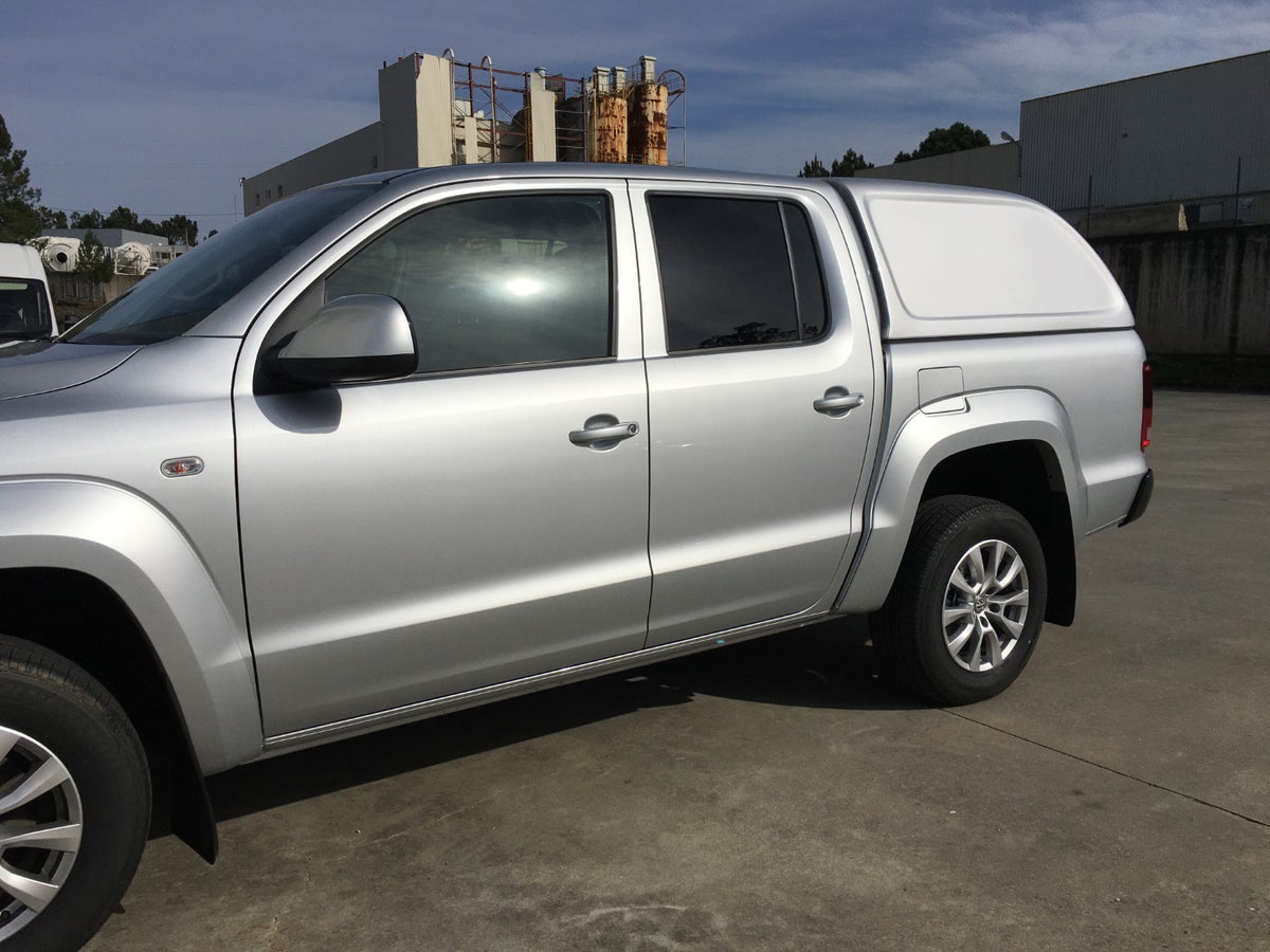 Linextras Starlux – Hard top in vetroresina Volkswagen Amarok 2010–2022 Double Cab senza finestrini laterali – foto 7