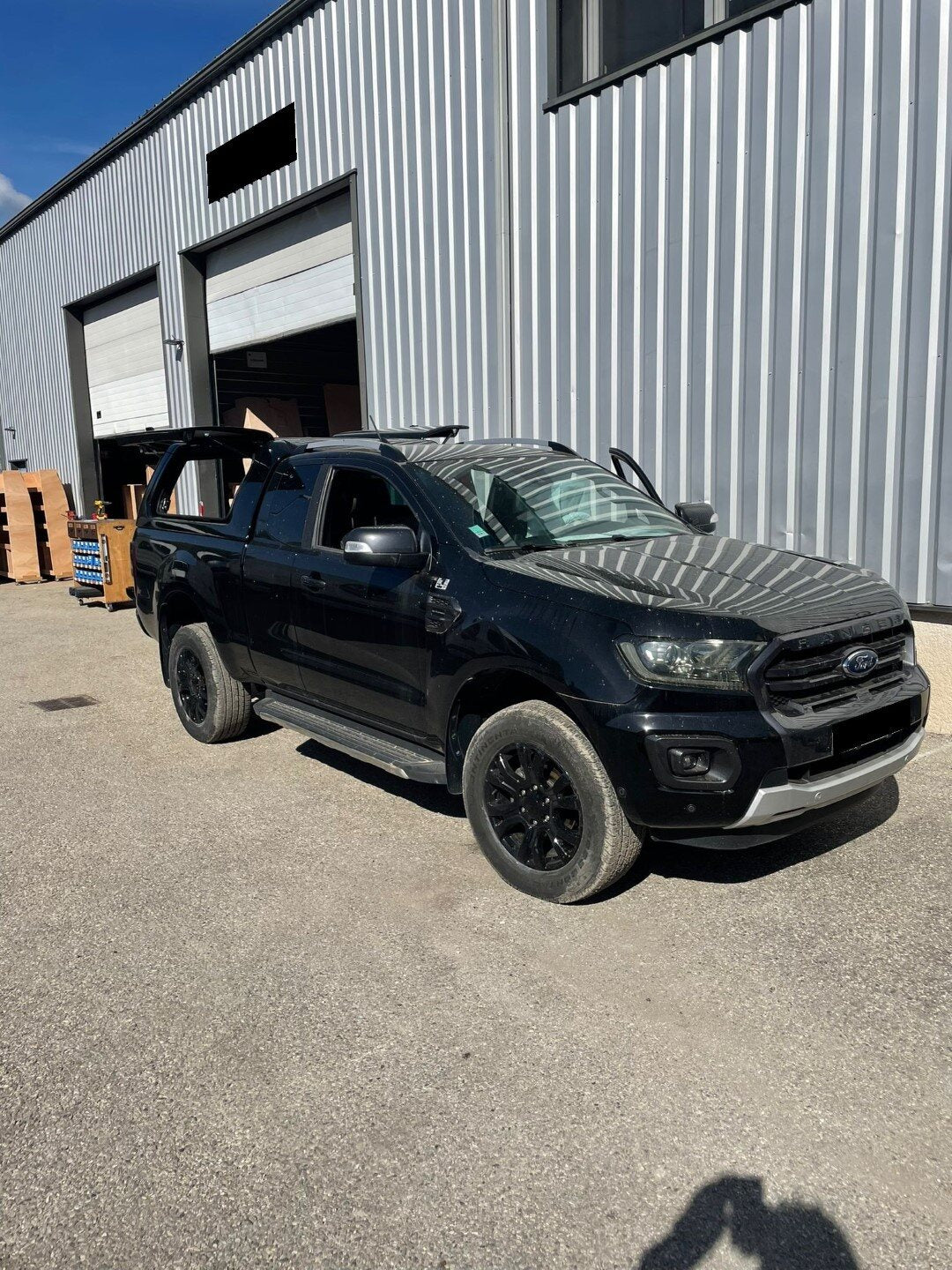 Linextras Starflex – Hard top in vetroresina Ford Ranger 2012–2016 Extra Cab con portelli laterali – foto indicativa