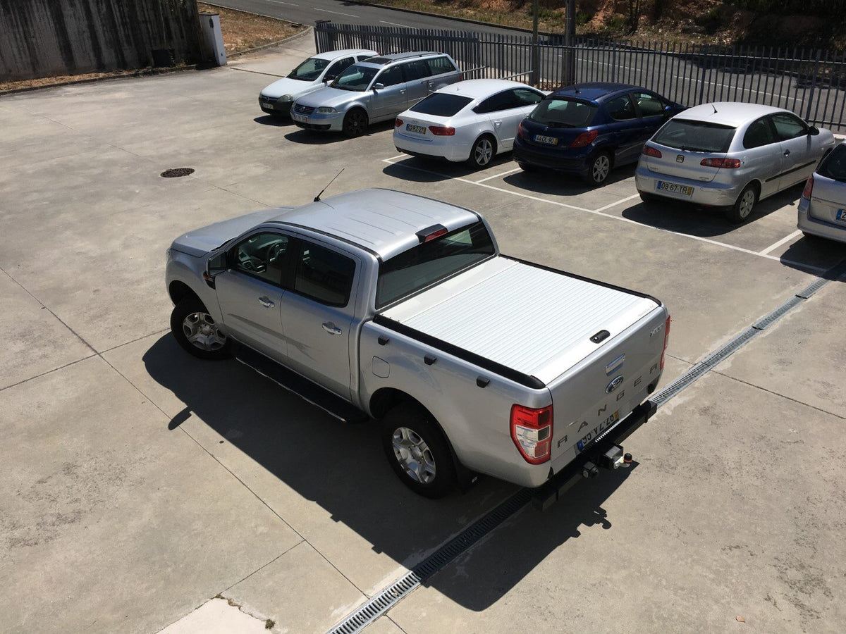Linextras Top-Roll Line EVO manuale – Copertura avvolgibile cassone Ford Ranger 2015–2022 Double Cab – foto indicativa