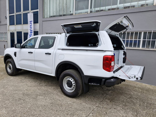 Linextras Starpro – Hard top in vetroresina Ford Ranger Raptor 2023+ Double Cab con portelli laterali – foto indicativa