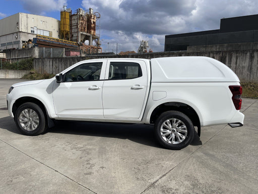 Linextras Starlux – Hard top in vetroresina Isuzu D-Max 2024+ Extra Cab senza finestrini laterali – foto indicativa