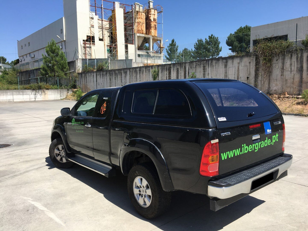Linextras Starlux – Hard top in vetroresina Toyota Hilux Vigo 2005–2010 Single Cab con finestrini laterali – foto indicativa