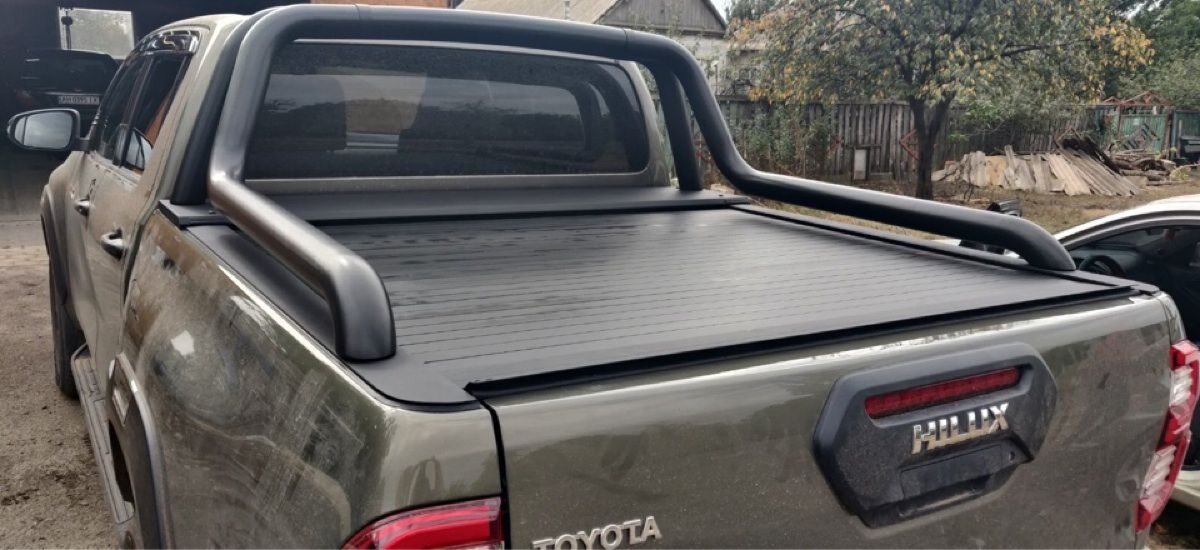 Linextras Top-Roll Line EVO manuale – Copertura avvolgibile cassone Toyota Hilux Revo 2015–2025 Double Cab – foto indicativa