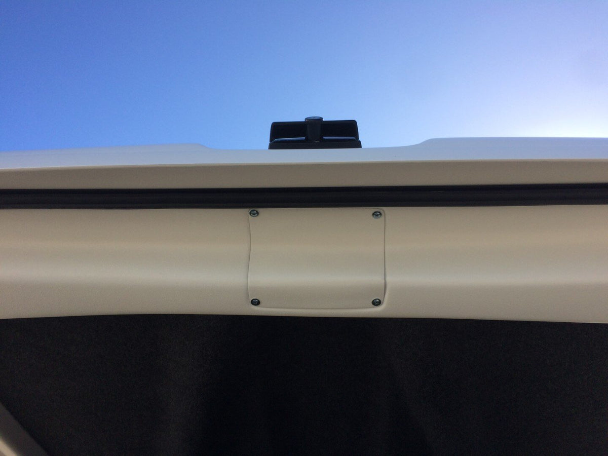 Linextras Sport-Lid X-Line III – Copertura rigida cassone Toyota Hilux Revo 2020–2025 Double Cab – foto indicativa