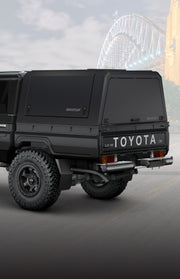 RSI SmartCap EVO LC Defender su Toyota Land Cruiser 79, vista posteriore