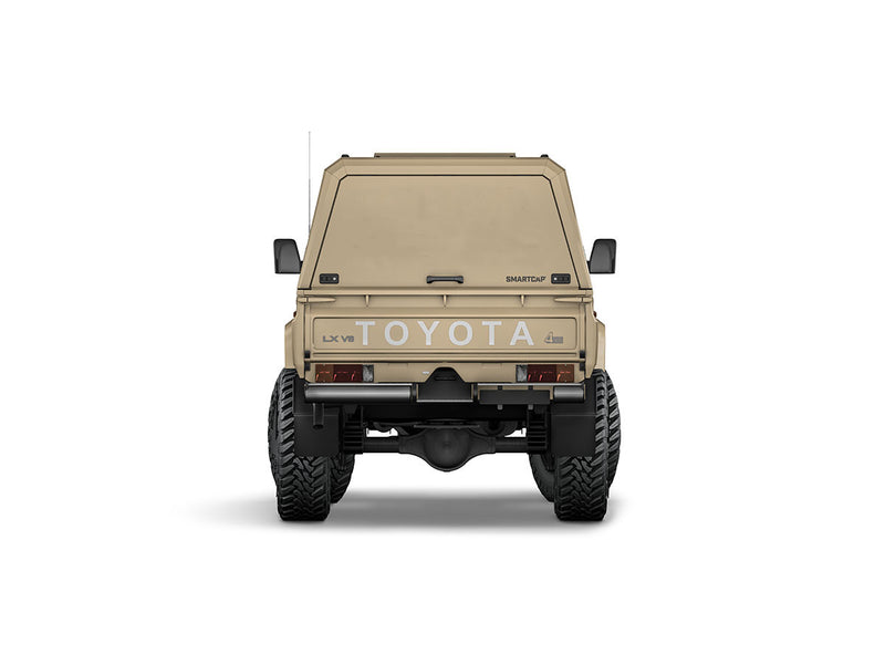 Hard top RSI SmartCap EVO LC Defender per Toyota Land Cruiser 79 Double Cab, vista posteriore su sfondo bianco