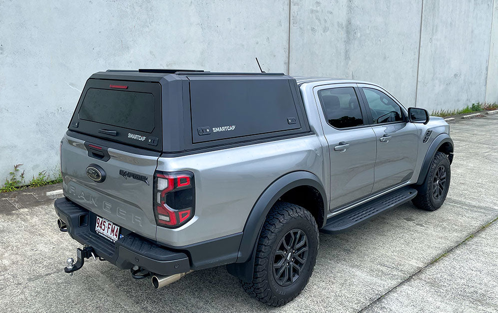 Hard top RSI SmartCap EVOa Adventure montato su Ford Ranger, foto reale