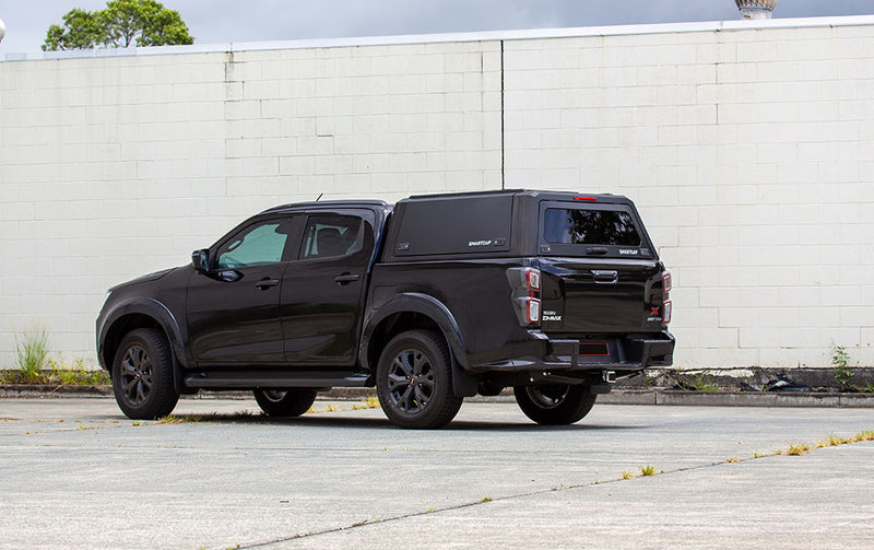 Hard top RSI SmartCap EVOa Adventure montato su Isuzu D-Max 2020+ Double Cab, foto reale